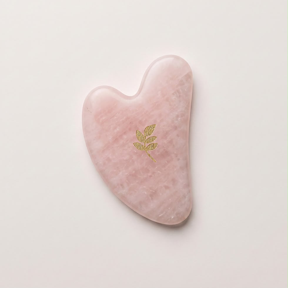 Gua Sha quartz roz GUAGLOW 6 x 8 cm