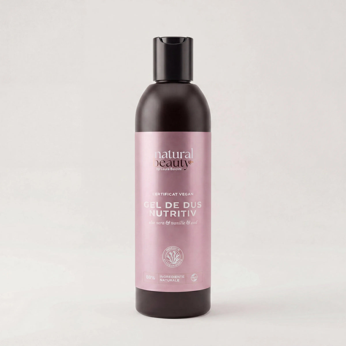 Flaconul Gelului de Duș Nutritiv cu aloe vera, vanilie și oud, Natural Beauty by Laura Baldini, pe fundal neutru
